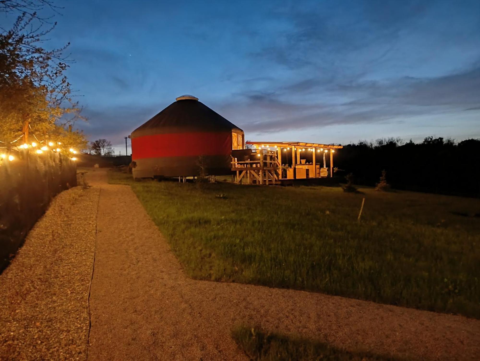 Luxury tent Glamping Pogorzany - Jurty *