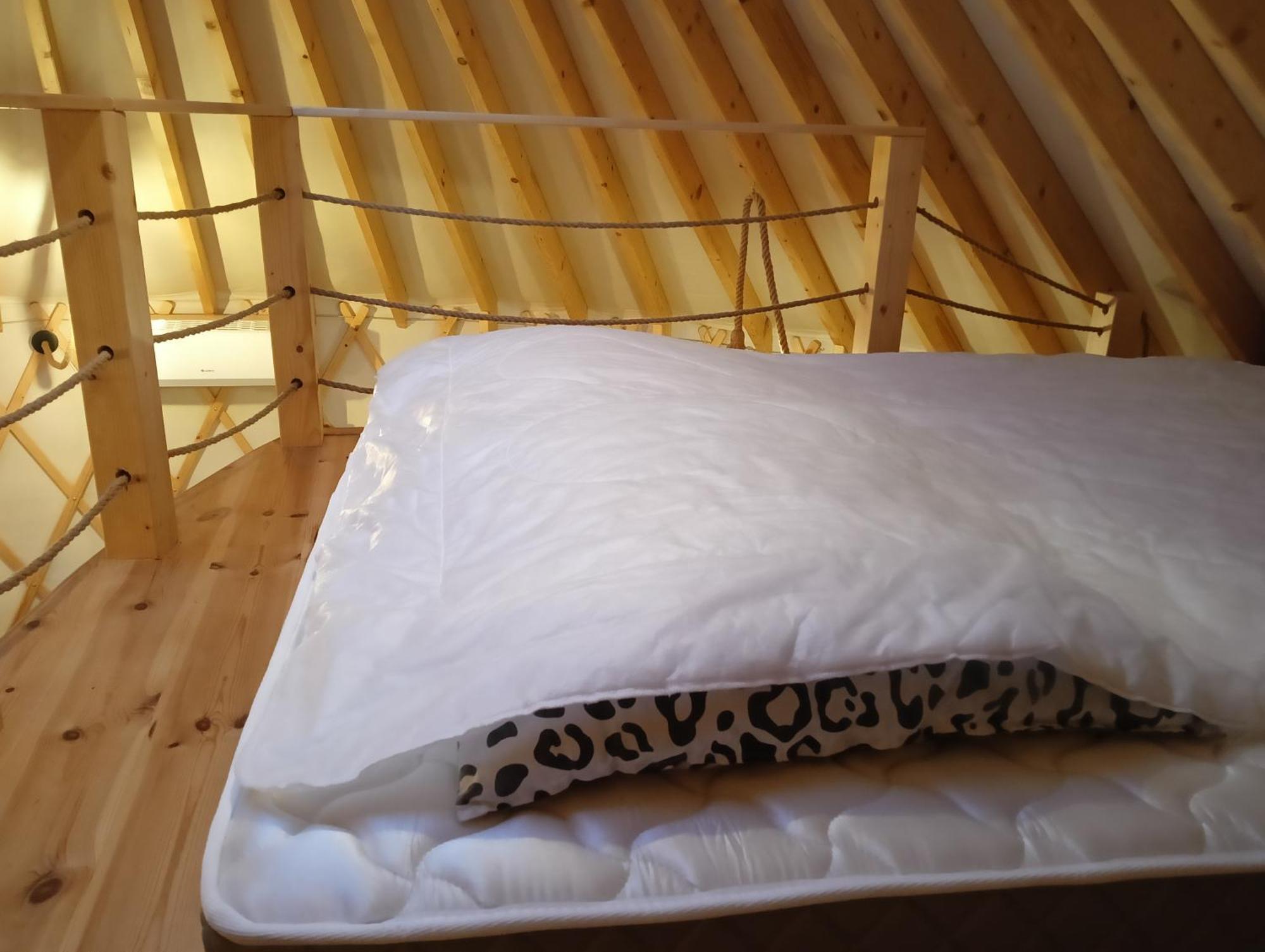 Glamping Pogorzany - Jurty Zabierzow