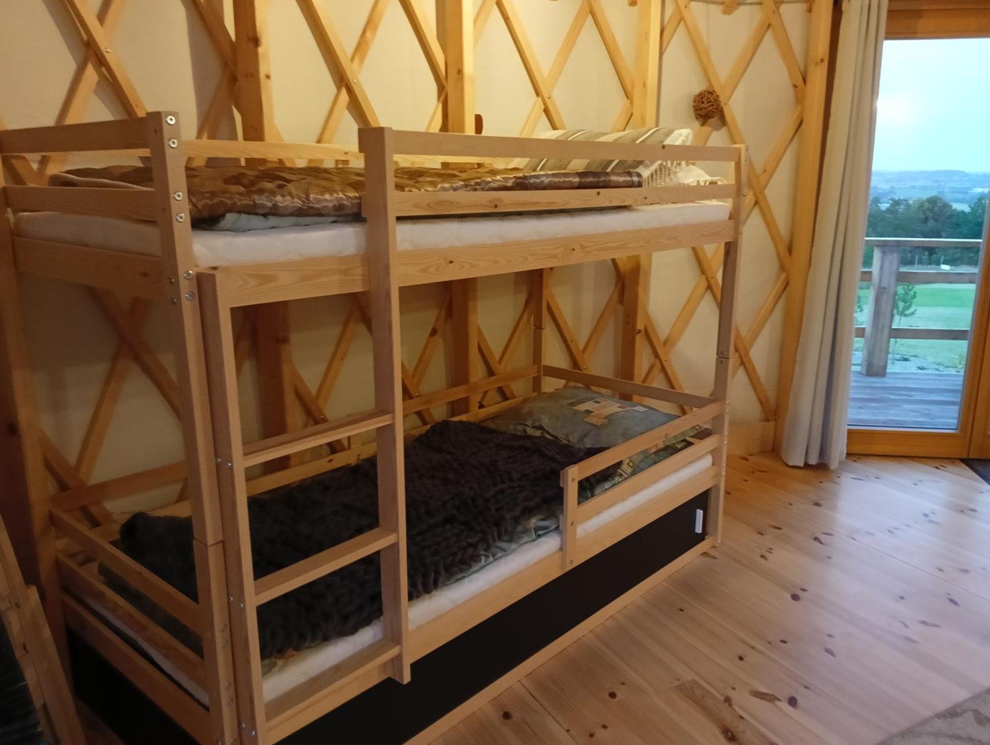 Glamping Pogorzany - Jurty Luksusowy namiot *