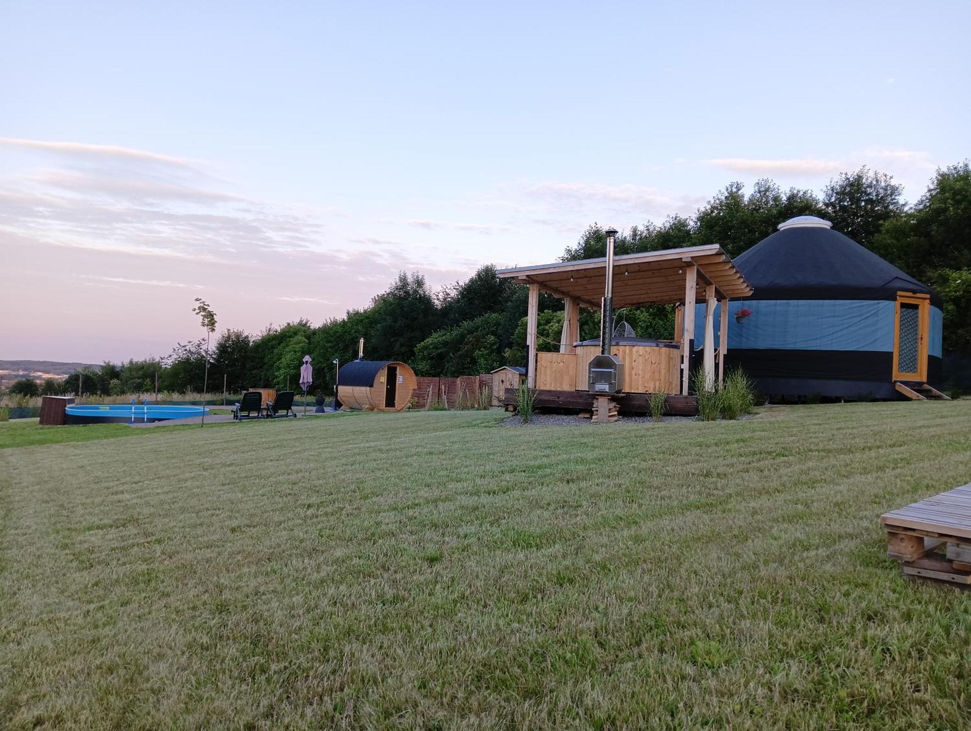 Luxury tent Glamping Pogorzany - Jurty Zabierzow